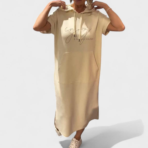 Petra - Vestido com Capuz