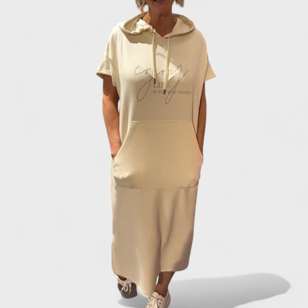 Petra - Vestido com Capuz