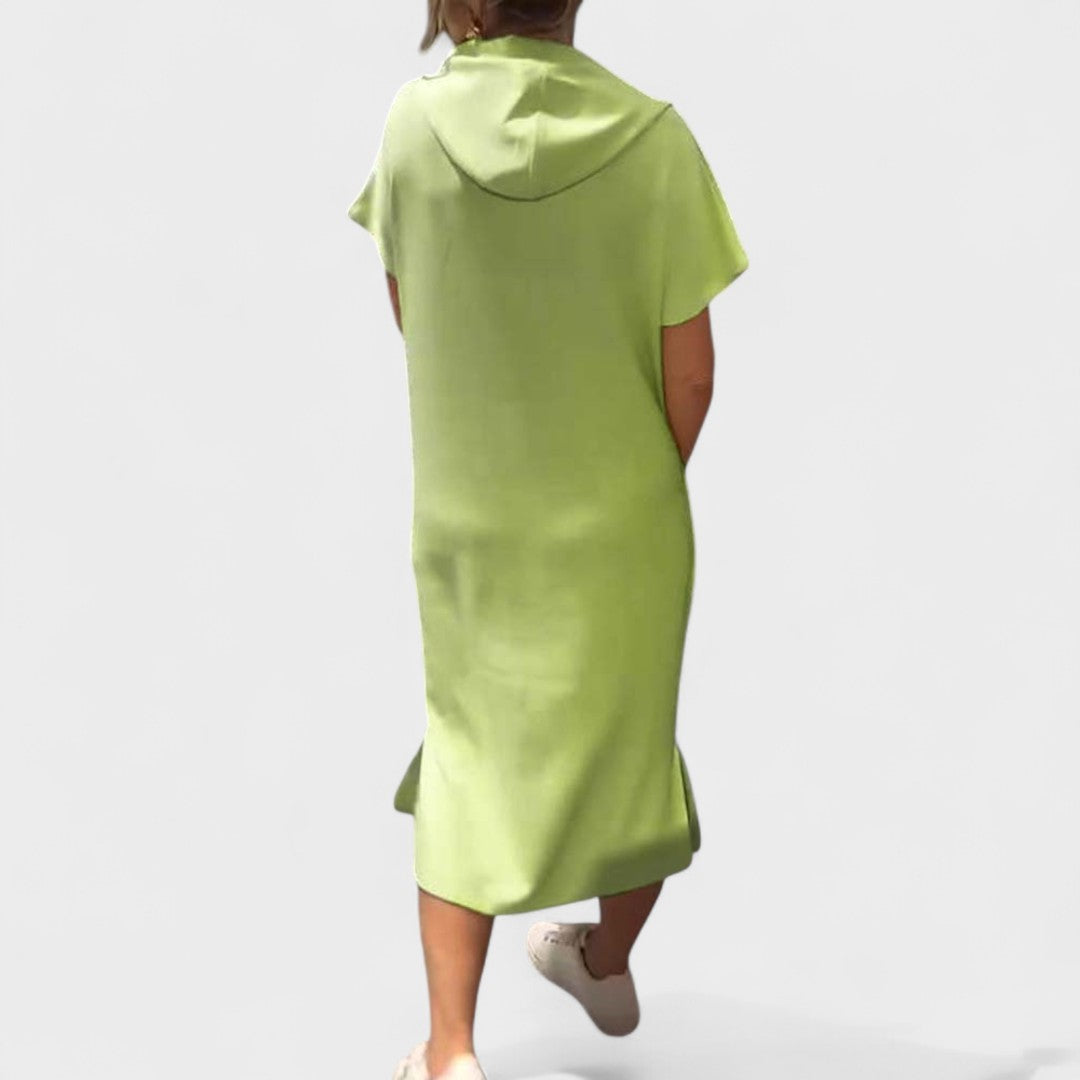 Petra - Vestido com Capuz