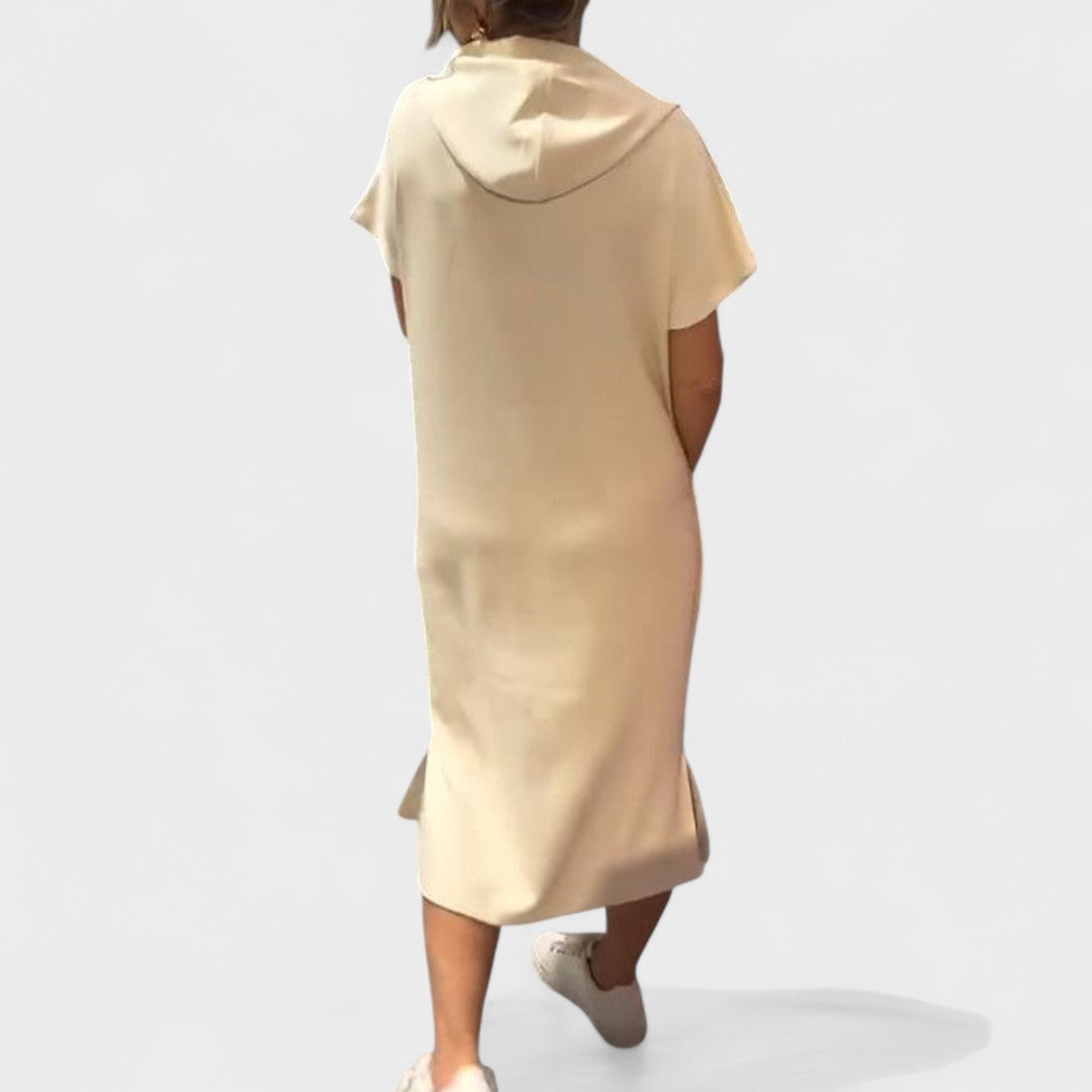 Petra - Vestido com Capuz