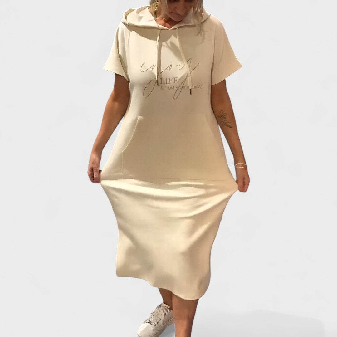 Petra - Vestido com Capuz