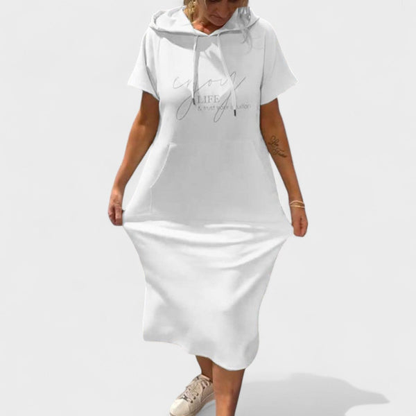 Petra - Vestido com Capuz