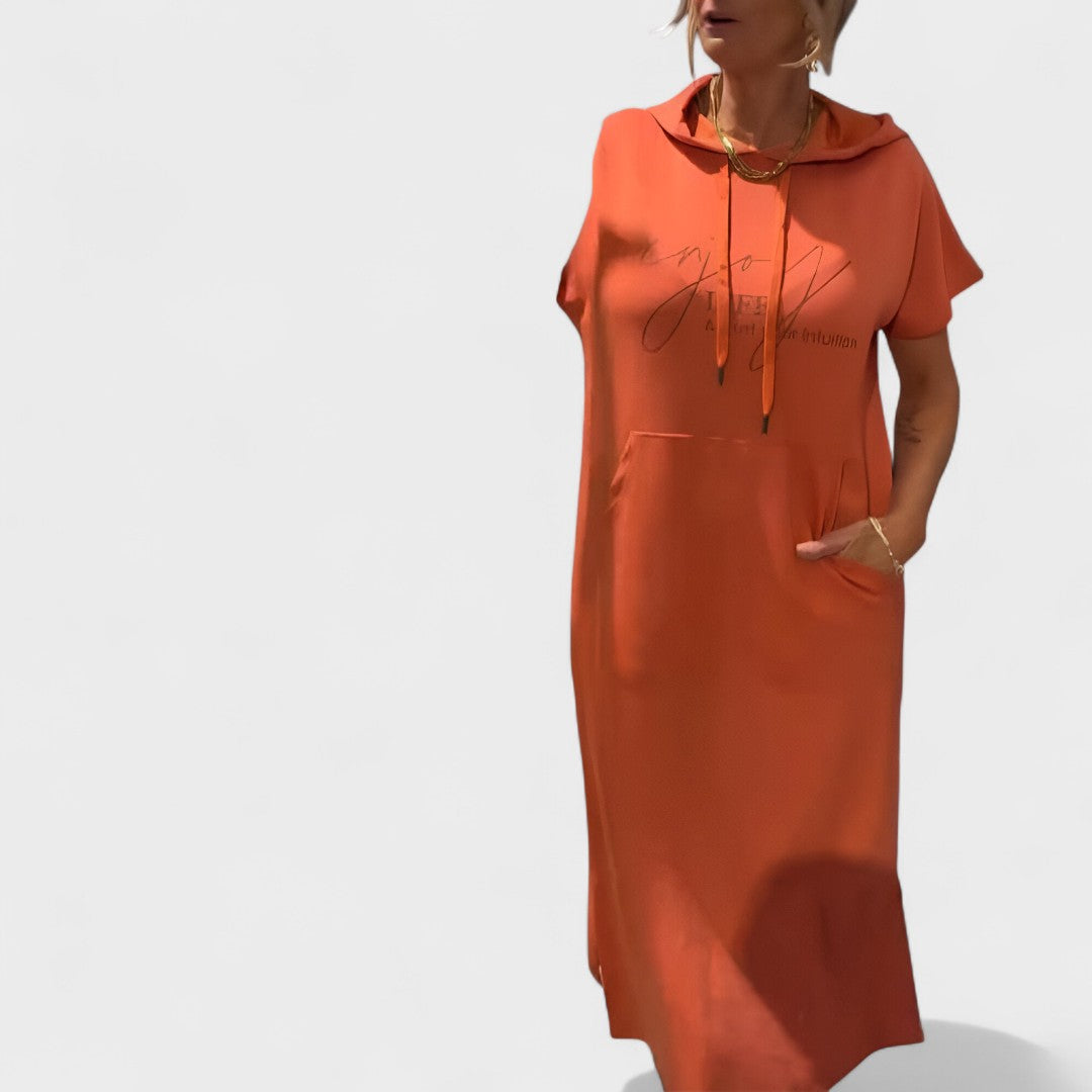 Petra - Vestido com Capuz